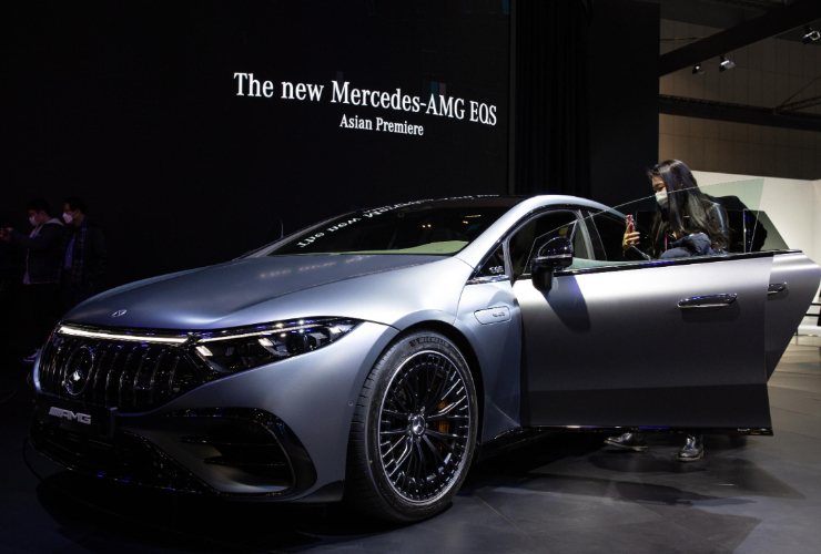 La Mercedes EQS