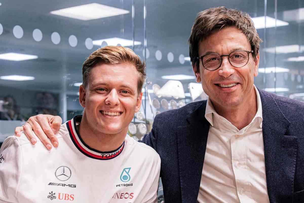 Annuncio pazzesco su Schumacher